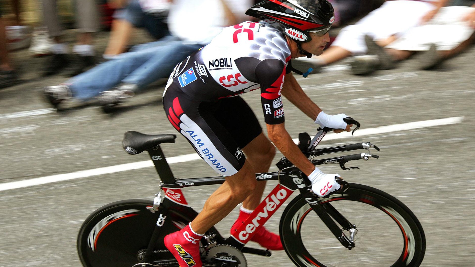 泰州4_3击败南通夺冠，“苏超”未完待续，激情与荣耀交织的足球盛宴