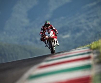 开云体育下载官网-世界杯最终决战：战术与个人技艺的巅峰对决！，世界杯最后谁赢了